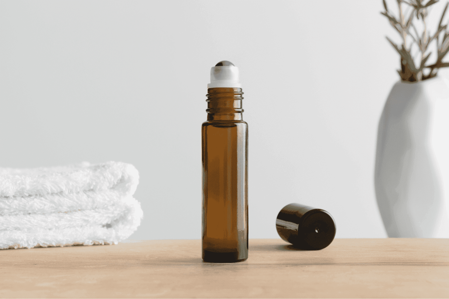 Natural Bug Bite Relief with Essential Oils for the Whole Family