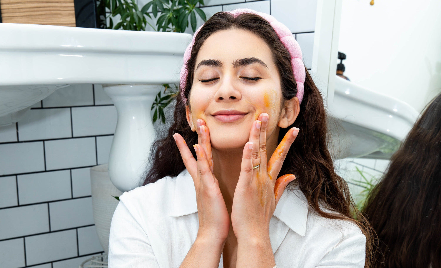 The Best 5-Minute Natural Morning Skincare Routine for Mature Skin